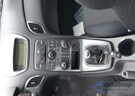 2012 Hyundai Genesis 2.0T z USA, uszkodzony, nr VIN KMHHT6KD0CU072600